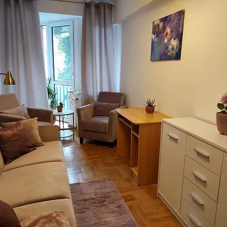 אכסניה Apart- Salon Z Aneksem Kuchenym, 2 Sypialnie, Lazienka