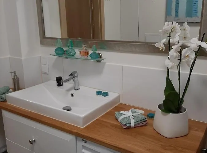 Albergue Apart- Salon Z Aneksem Kuchenym, 2 Sypialnie, Lazienka